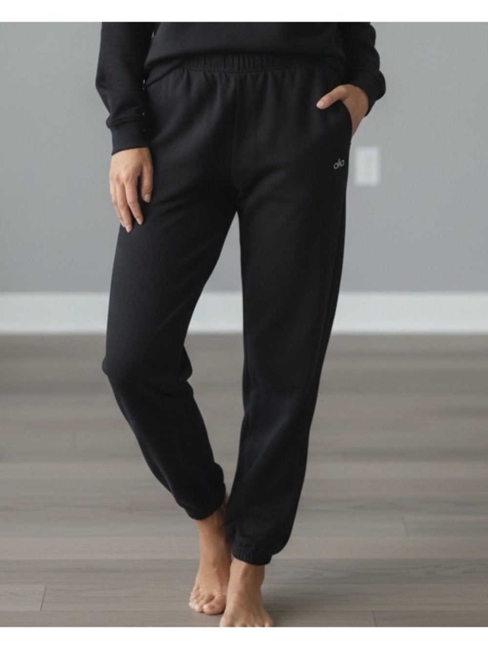 Alo Women's Jogger Sweatpants Elastic Waist Black Size Unknown